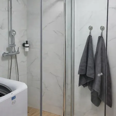 Rajska 77 * 브로츠와프